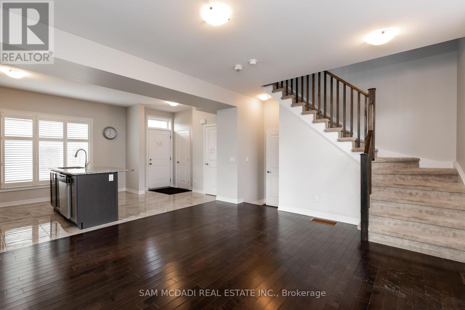 2314 Natasha Circle, Oakville, ON - Indoor Photo Showing Other Room