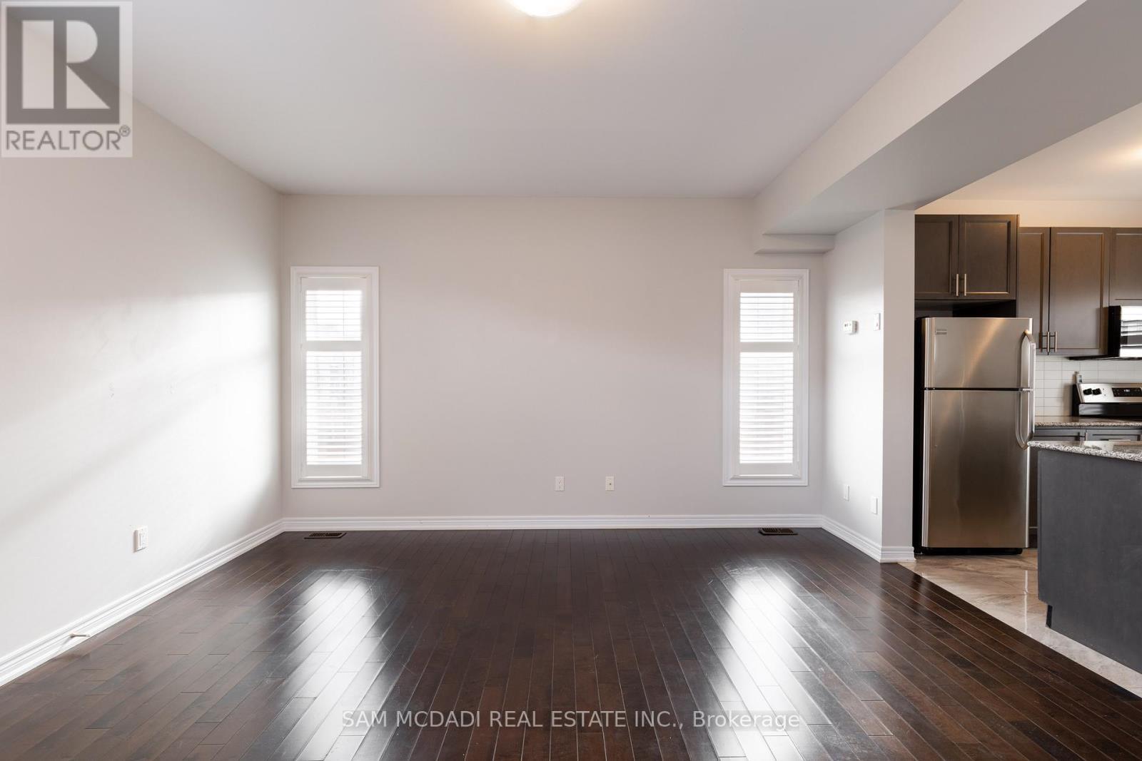 2314 Natasha Circle, Oakville, ON - Indoor Photo Showing Other Room