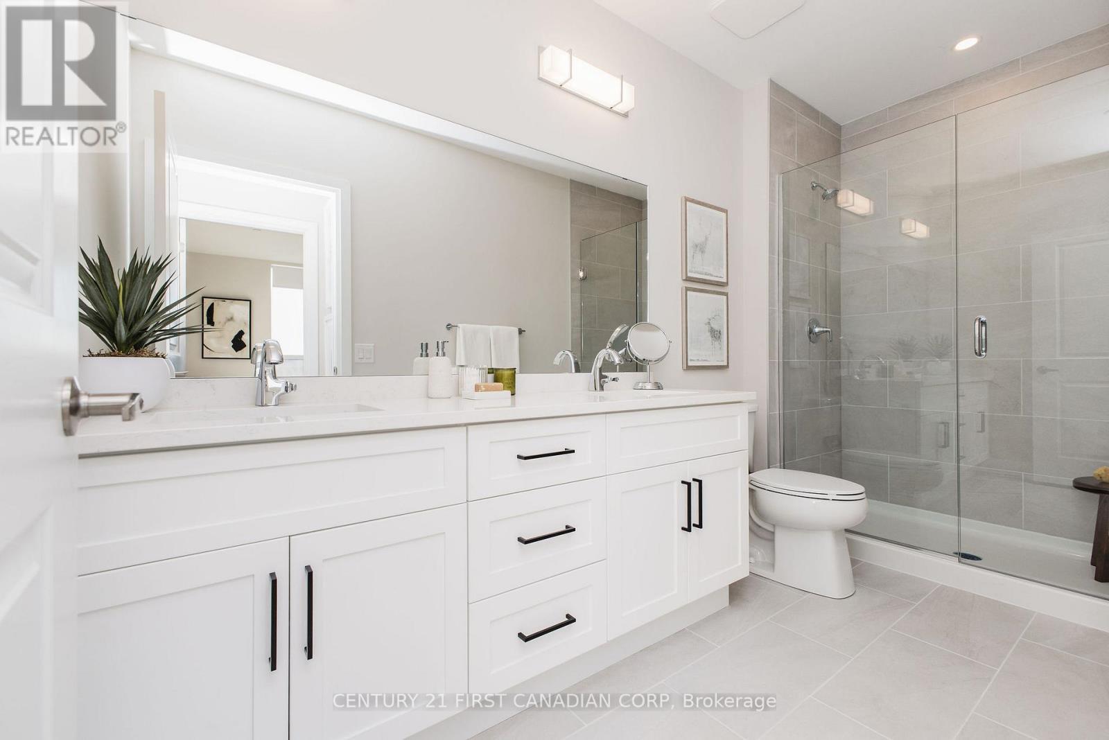 1201 - 4286 King Street, Kitchener, ON