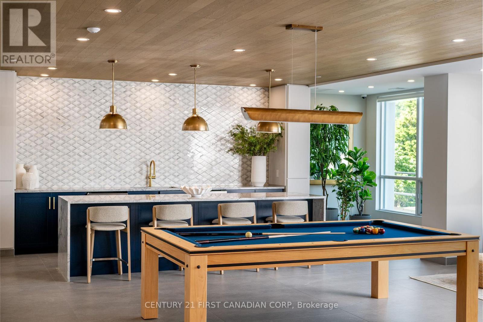 Lo - 1201 - 4286 King Street, Kitchener, ON