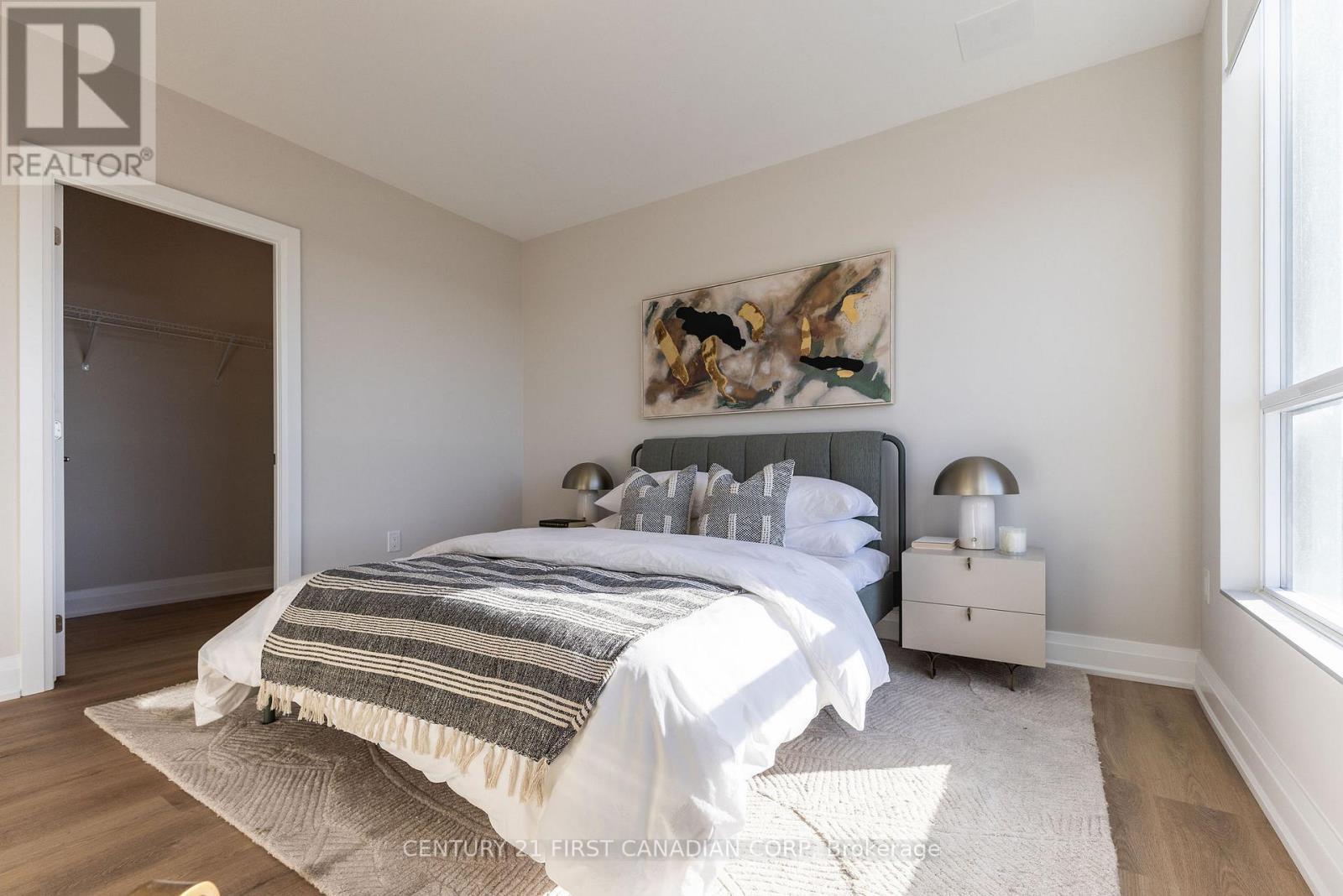 1201 - 4286 King Street, Kitchener, ON