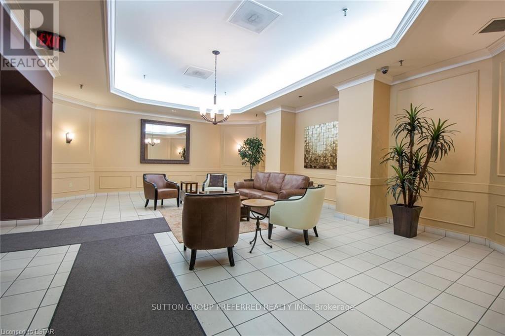 2404 - 389 Dundas Street, London East (East K), ON - Indoor Photo Showing Other Room