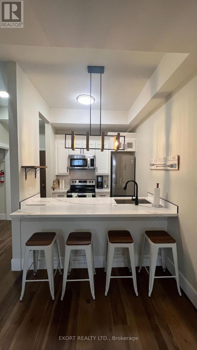 3 - 254 Main Street, Prince Edward County (Picton Ward), ON