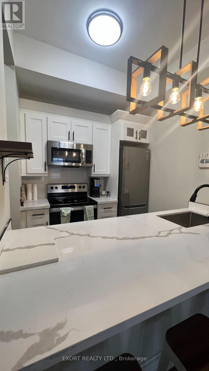 3 - 254 Main Street, Prince Edward County (Picton Ward), ON