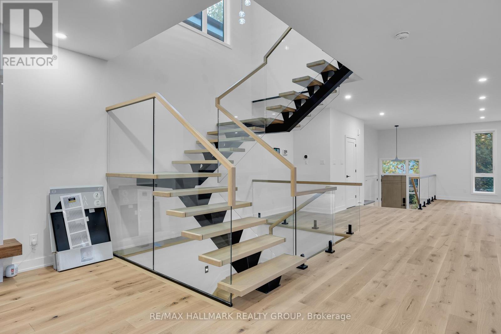 481 Wentworth Avenue, Ottawa, ON - Indoor Photo Showing Other Room