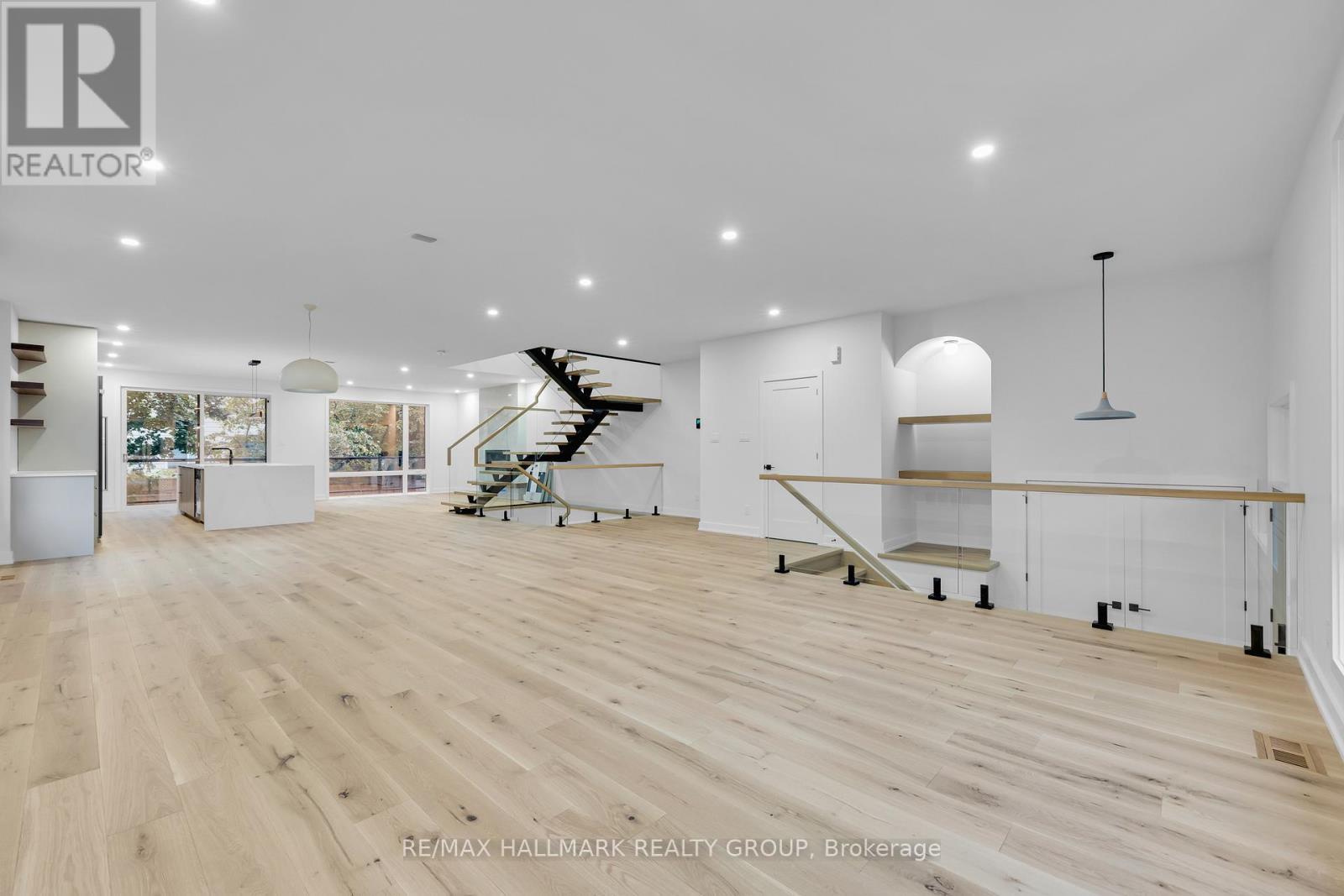 481 Wentworth Avenue, Ottawa, ON - Indoor Photo Showing Other Room