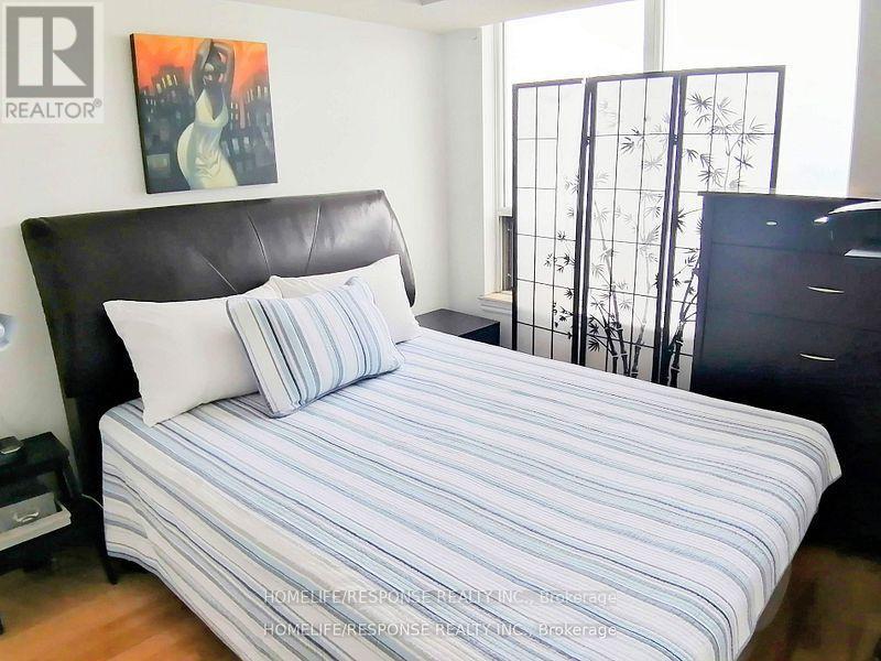 Lph8 - 1720 Eglinton Avenue E, Toronto, ON - Indoor Photo Showing Bedroom