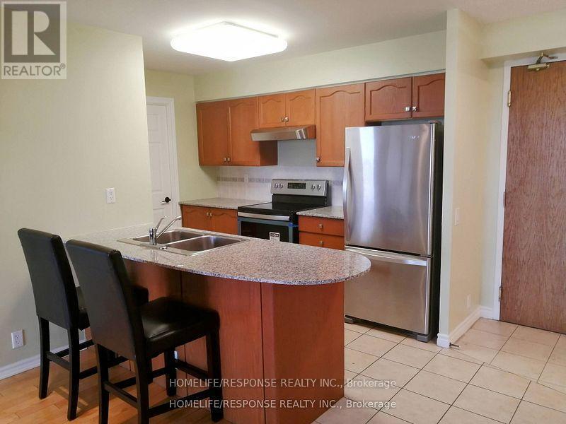 Lph8 - 1720 Eglinton Avenue E, Toronto, ON - Indoor Photo Showing Kitchen With Double Sink
