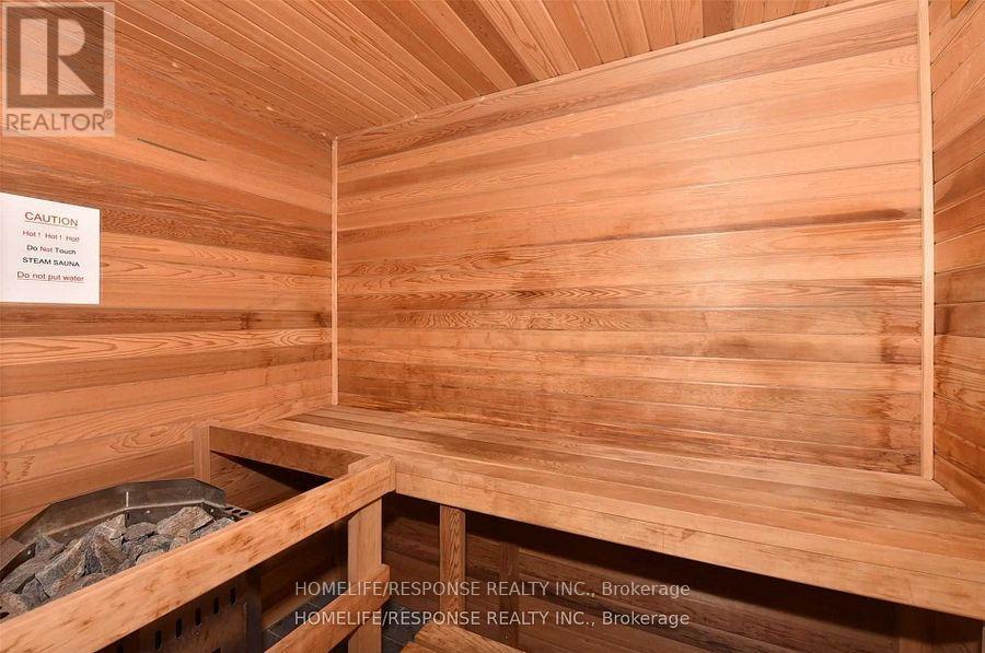 Lph8 - 1720 Eglinton Avenue E, Toronto, ON - Indoor Photo Showing Other Room