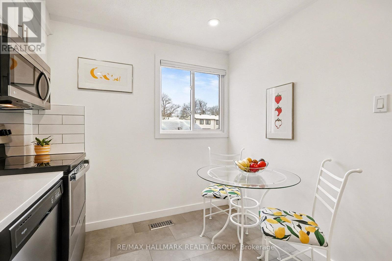 6861 Bilberry Drive, Ottawa, ON