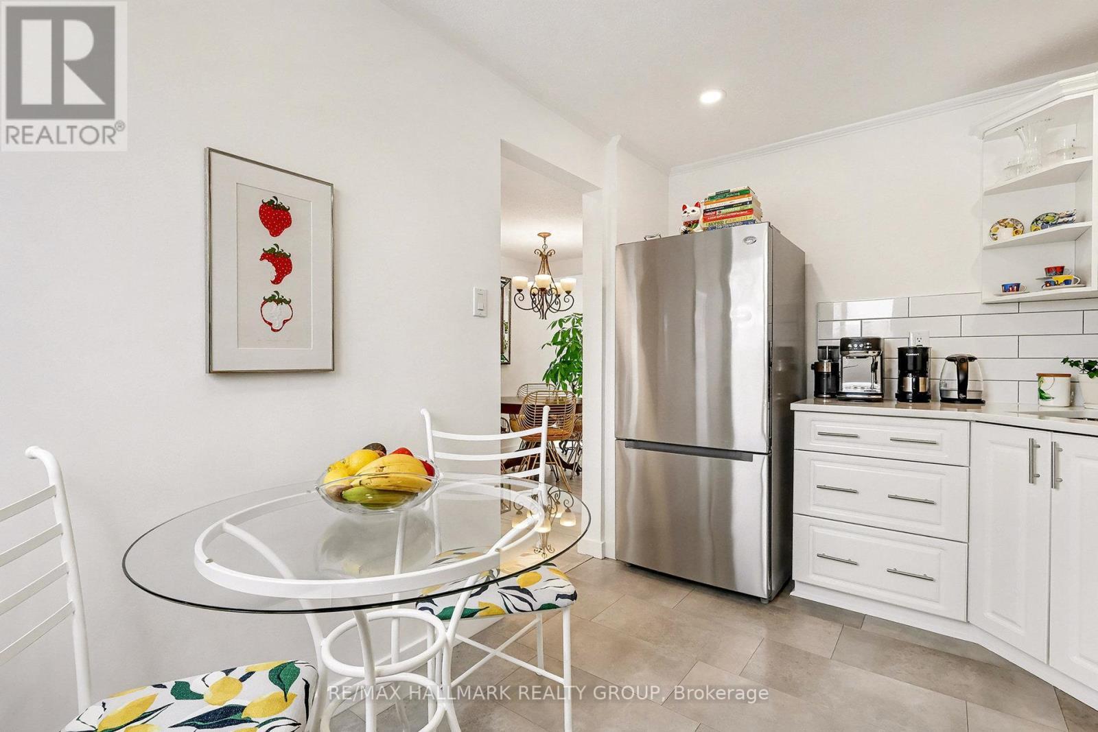 6861 Bilberry Drive, Ottawa, ON