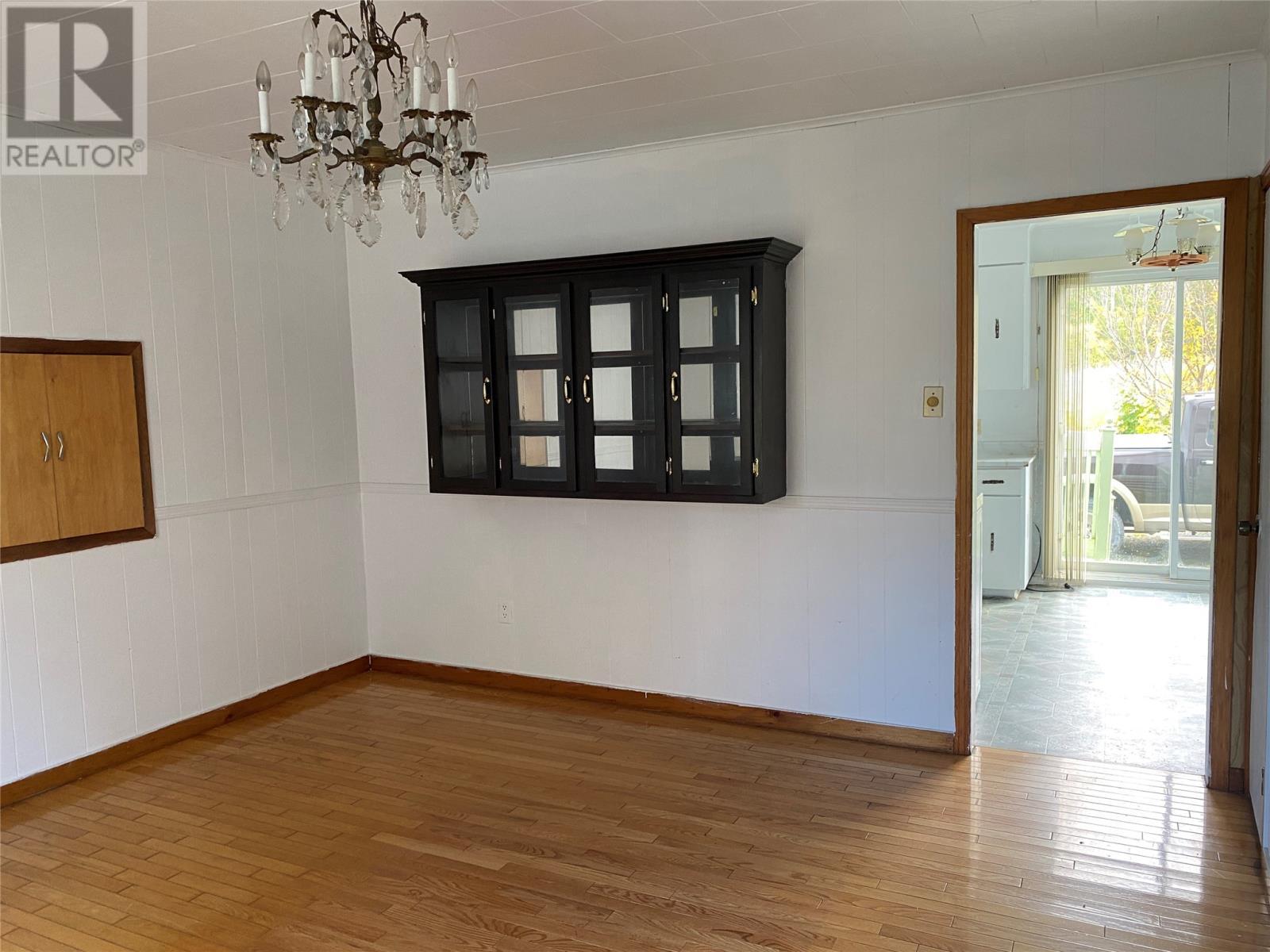 129 Roaches Line Road, Roaches Line, NL - Indoor Photo Showing Other Room