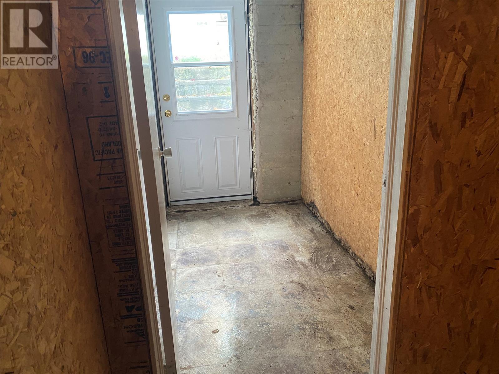 129 Roaches Line Road, Roaches Line, NL - Indoor Photo Showing Other Room