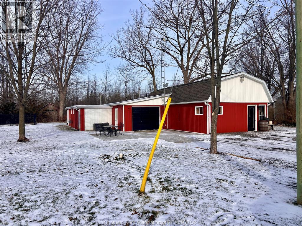 8583 James Street, Charing Cross, ON - Outdoor