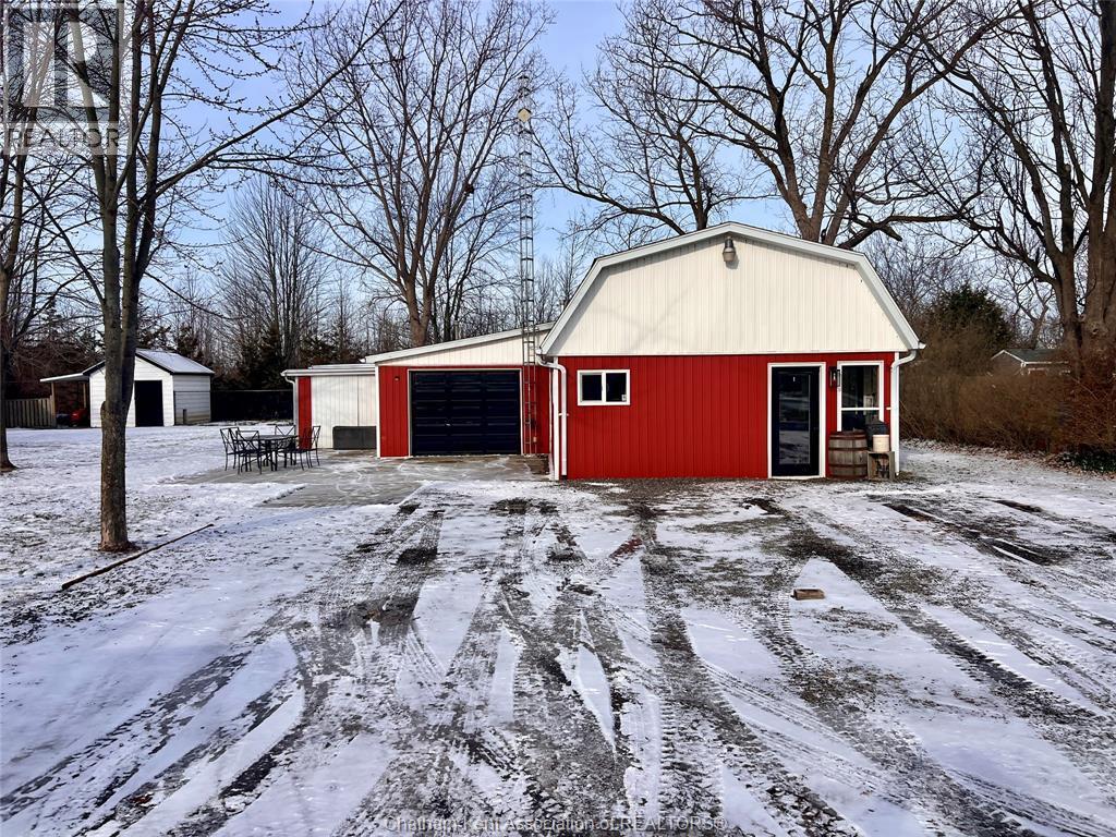 8583 James Street, Charing Cross, ON - Outdoor