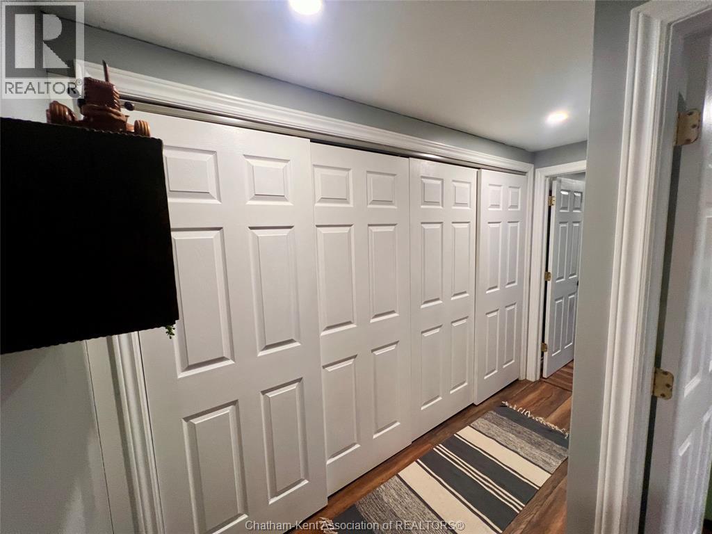 8583 James Street, Charing Cross, ON - Indoor Photo Showing Other Room