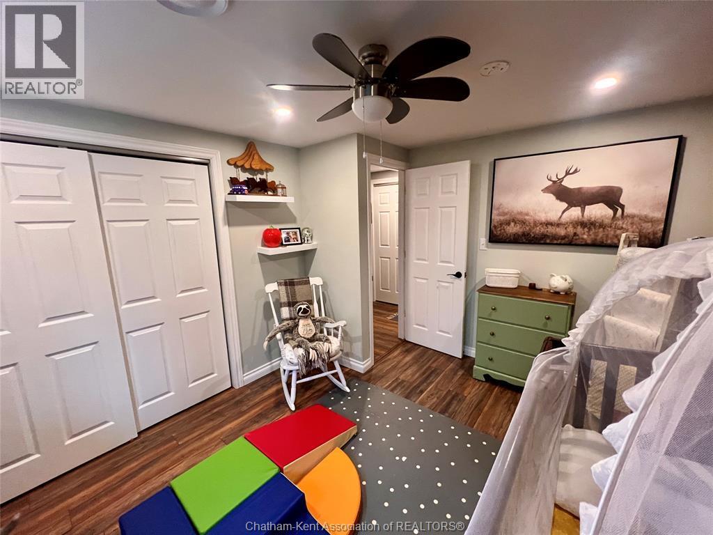 8583 James Street, Charing Cross, ON - Indoor Photo Showing Bedroom