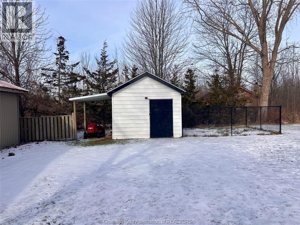 8583 James Street, Charing Cross, ON - Outdoor