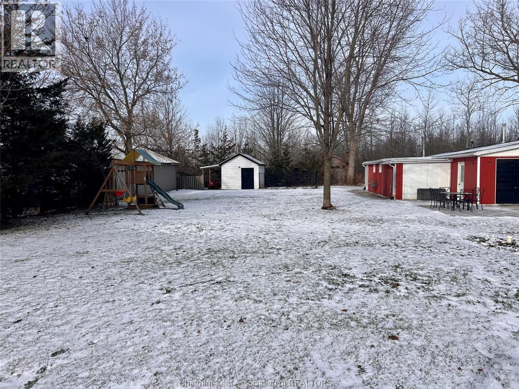 8583 James Street, Charing Cross, ON - Outdoor