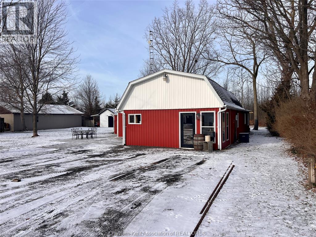 8583 James Street, Charing Cross, ON - Outdoor