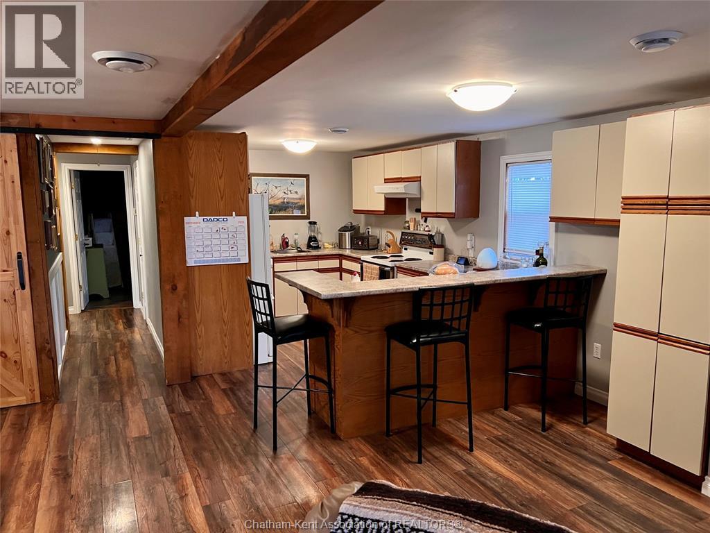 8583 James Street, Charing Cross, ON - Indoor Photo Showing Kitchen