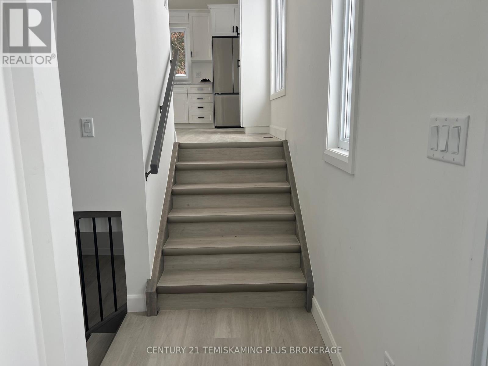 40 Tenth Avenue S, Armstrong (Earlton), ON - Indoor Photo Showing Other Room