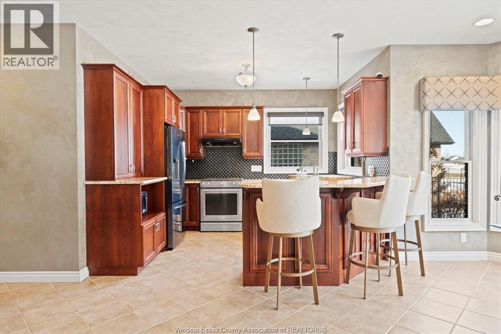 227 Clubview Drive, Amherstburg, ON - Indoor