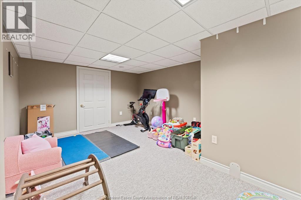 227 Clubview Drive, Amherstburg, ON - Indoor