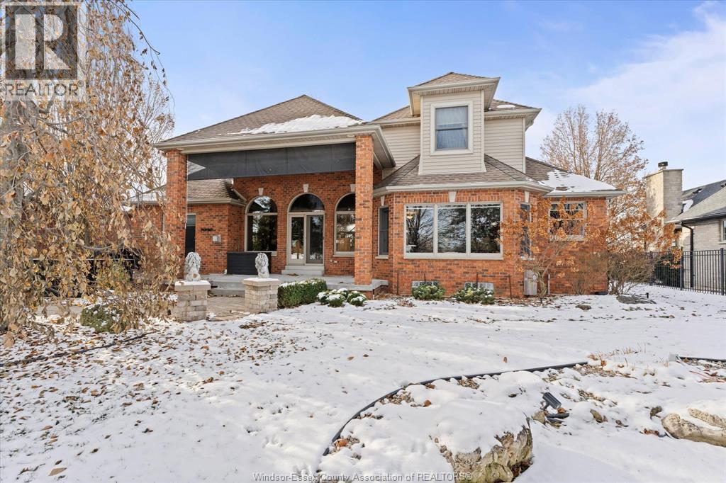 227 Clubview Drive, Amherstburg, ON - Outdoor