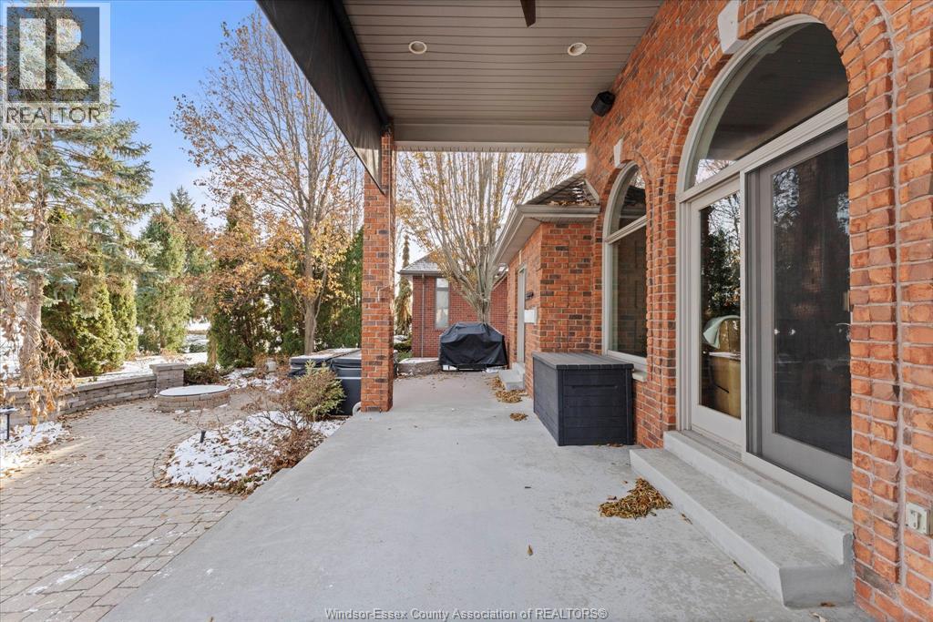 227 Clubview Drive, Amherstburg, ON - Outdoor