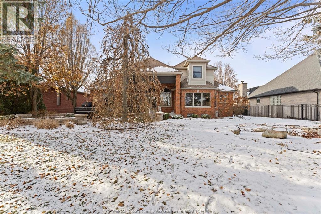 227 Clubview Drive, Amherstburg, ON - Outdoor