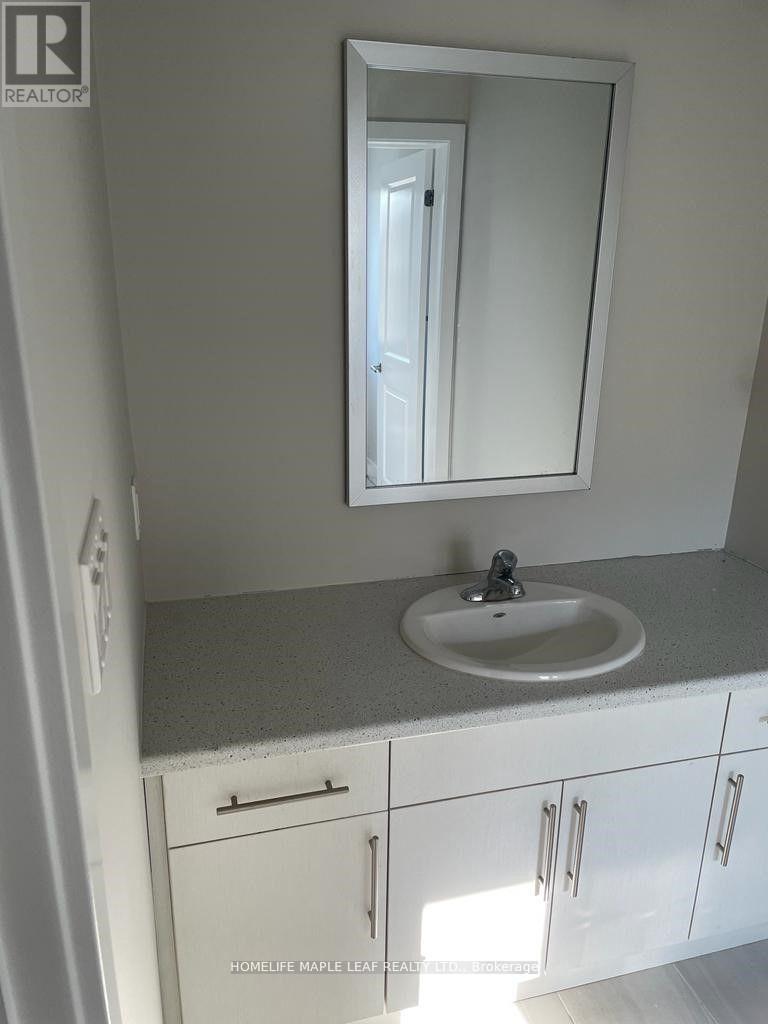 2011 Evans Boulevard, London South, ON