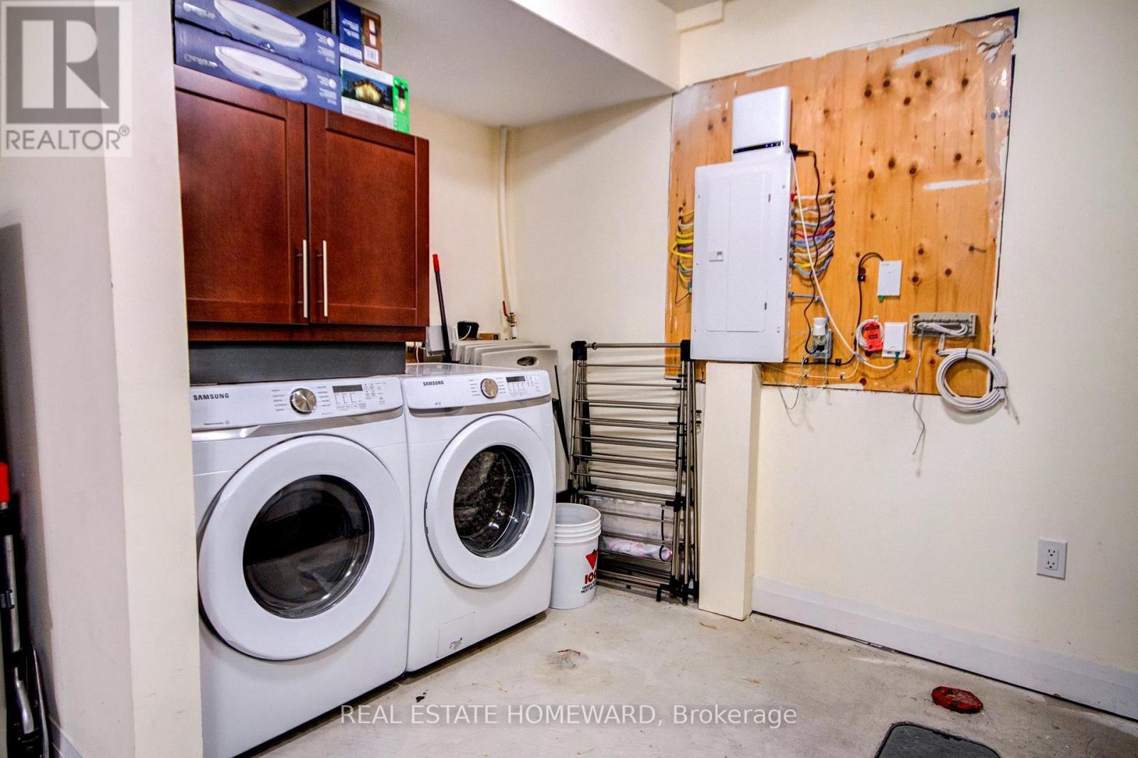 4 Curlew Drive, Toronto, ON