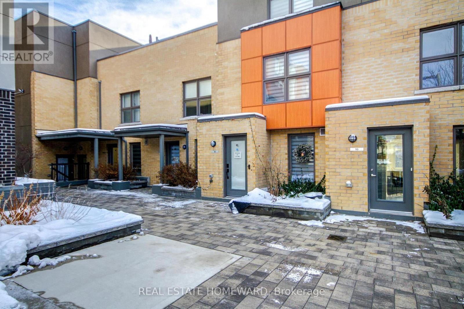 4 Curlew Drive, Toronto, ON