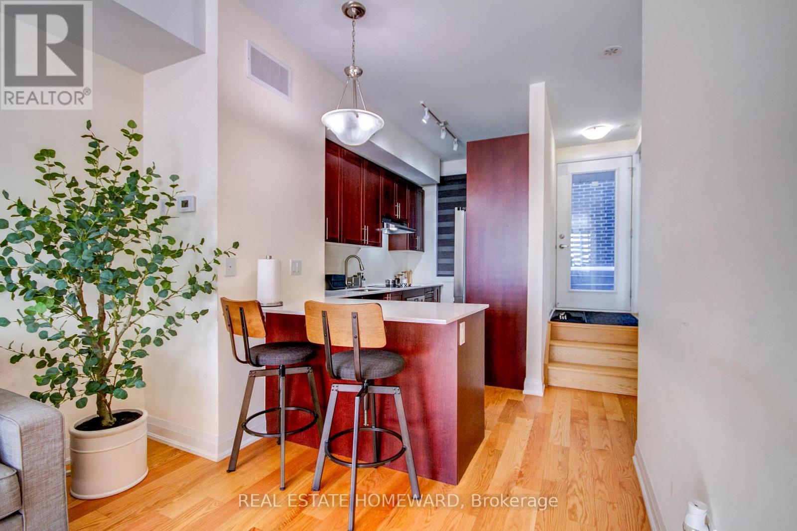 4 Curlew Drive, Toronto, ON