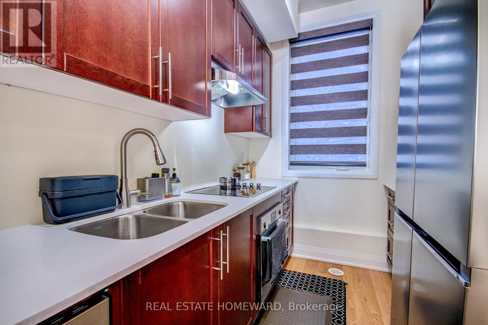 4 Curlew Drive, Toronto, ON