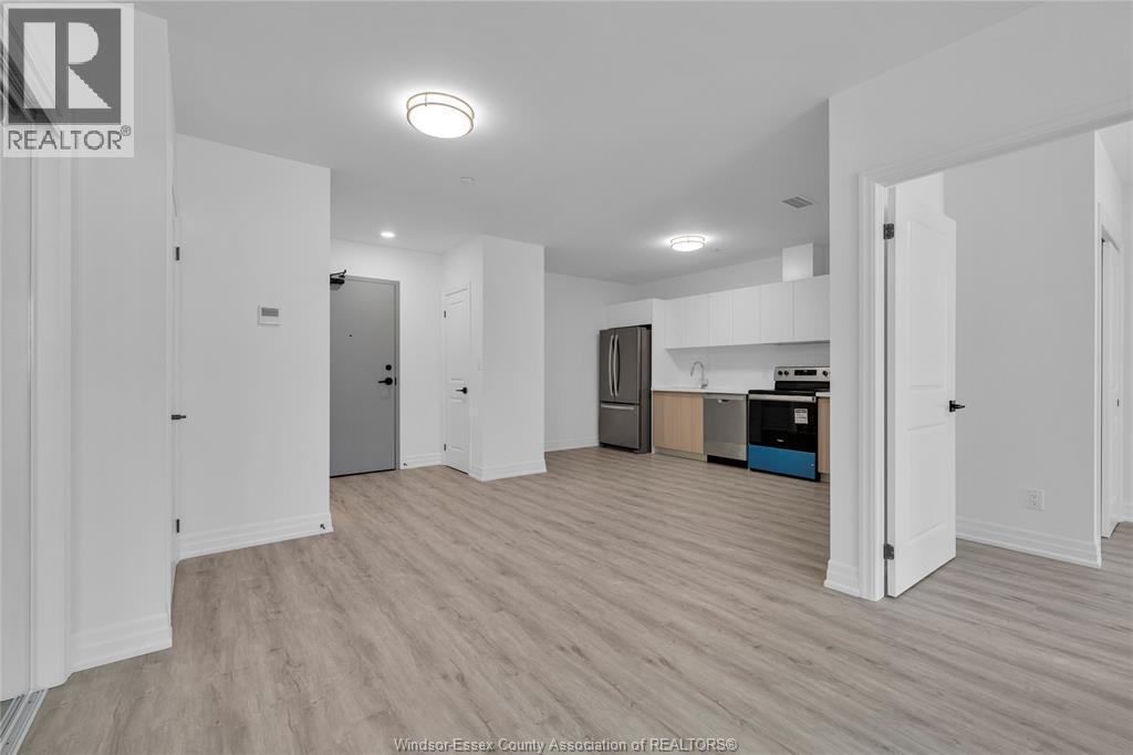 7337 Meo Boulevard Unit# 615, Lasalle, ON - Indoor