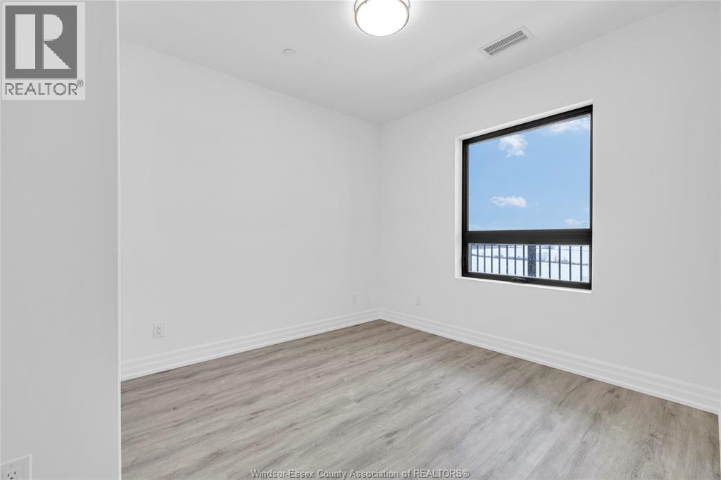 7337 Meo Boulevard Unit# 615, Lasalle, ON - Indoor Photo Showing Other Room