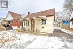 2624 ALEXIS Windsor, ON N8W 3Z9