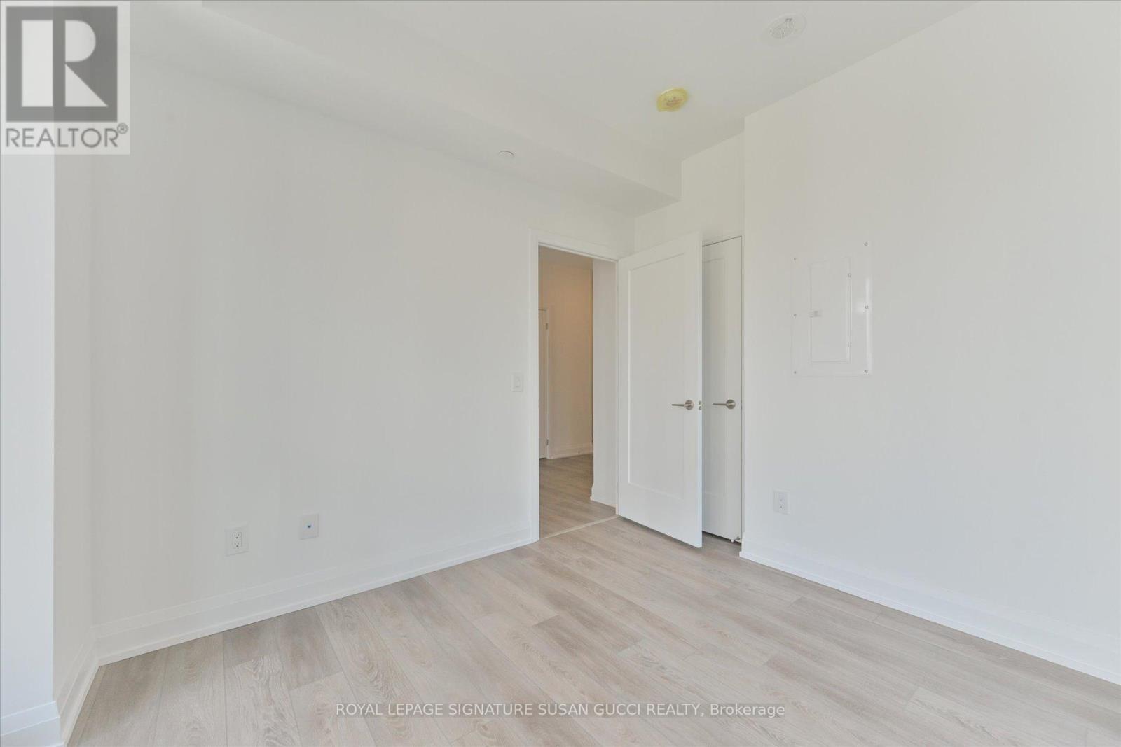 20 Soudan Avenue, Toronto, ON - Indoor Photo Showing Other Room