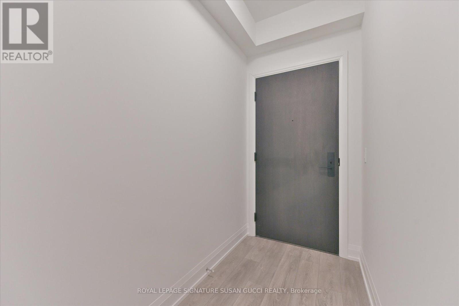 20 Soudan Avenue, Toronto, ON - Indoor Photo Showing Other Room