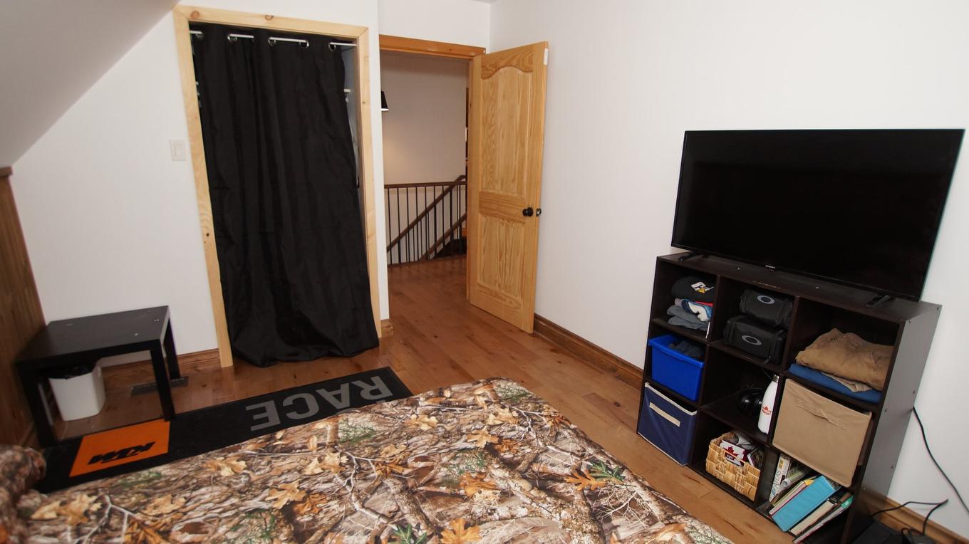 Chambre à coucher - 305 Rue Laforest, Saint-Alphonse-Rodriguez, QC - Indoor