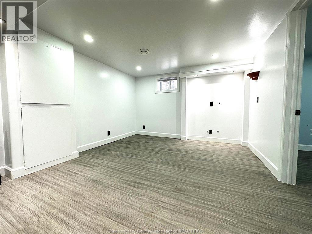 1966 Rossini, Windsor, ON - Indoor Photo Showing Other Room