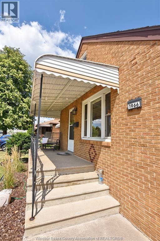 1966 Rossini, Windsor, ON - Outdoor With Exterior