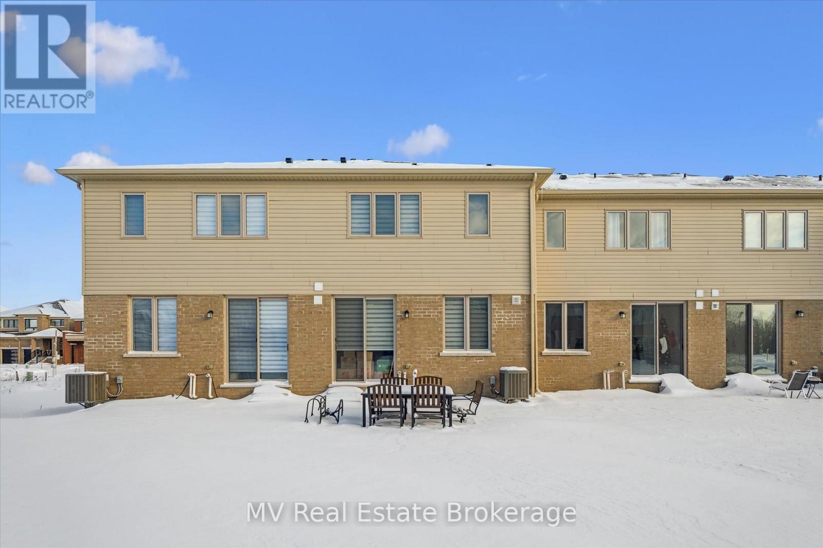 18 Gauley Drive, Centre Wellington (Fergus), ON - Outdoor