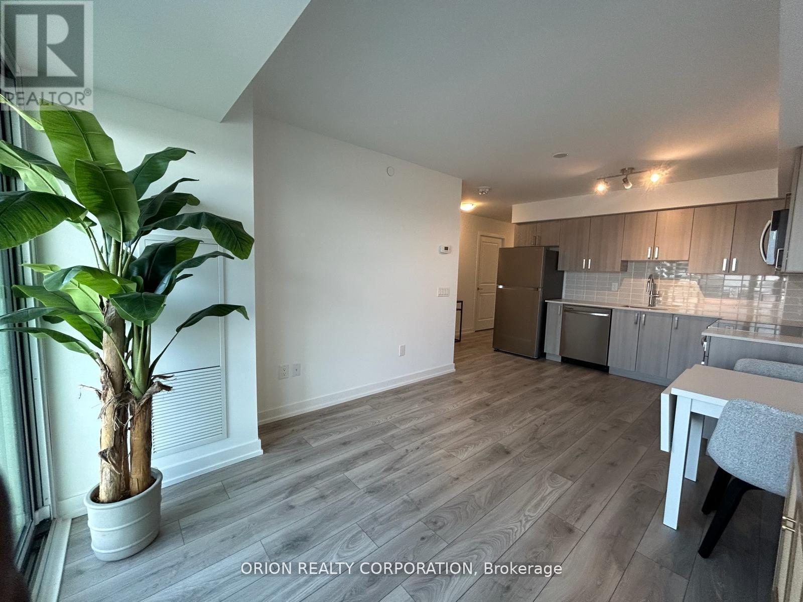 811 - 1455 Celebration Drive, Pickering, ON - Indoor Photo Showing Other Room