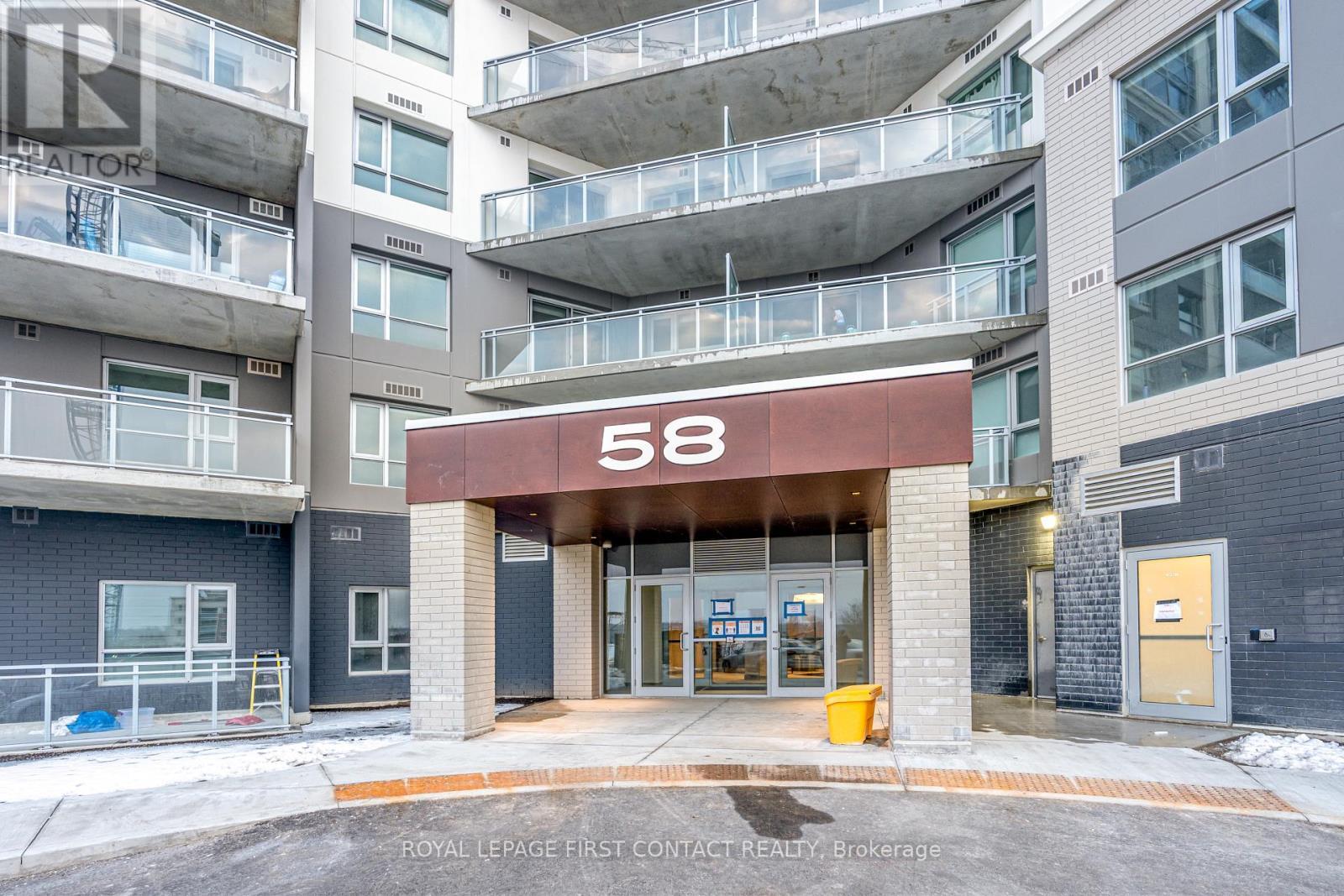 1106 - 58 Lakeside Terrace, Barrie, ON - Outdoor With Balcony