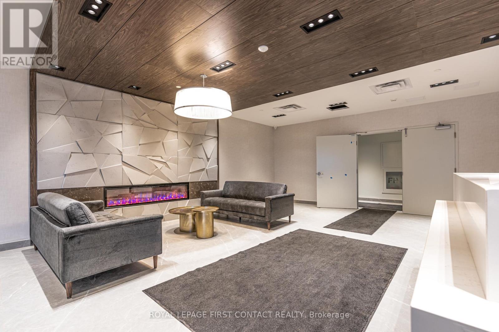 1106 - 58 Lakeside Terrace, Barrie, ON - Indoor Photo Showing Other Room