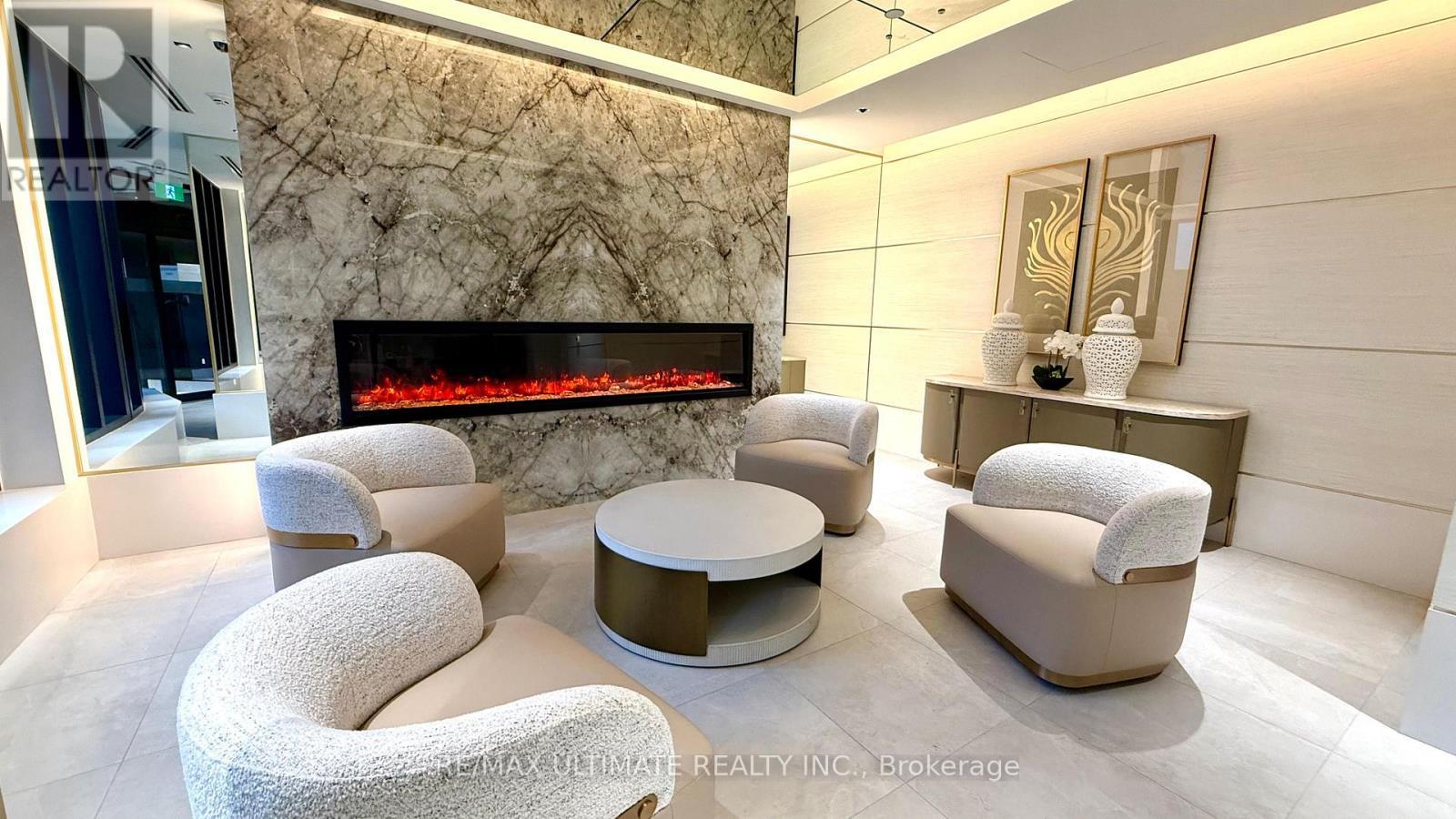 822 - 5858 Yonge Street, Toronto, ON - Indoor With Fireplace