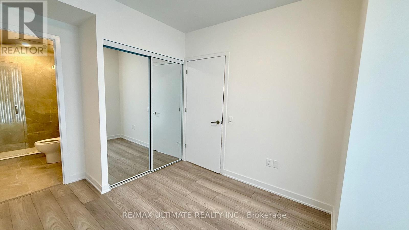 822 - 5858 Yonge Street, Toronto, ON - Indoor Photo Showing Other Room